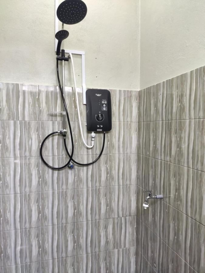 Private Pool Cassa Dinies, Wifi , Bbq,10 Pax Villa Rantau Panjang Bagian luar foto